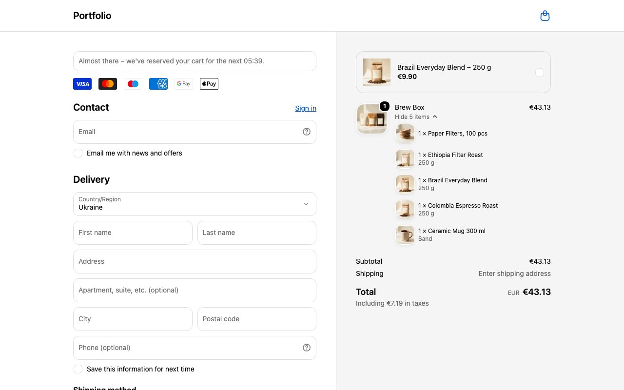 At checkout the set is expanded into its products, the free filters included